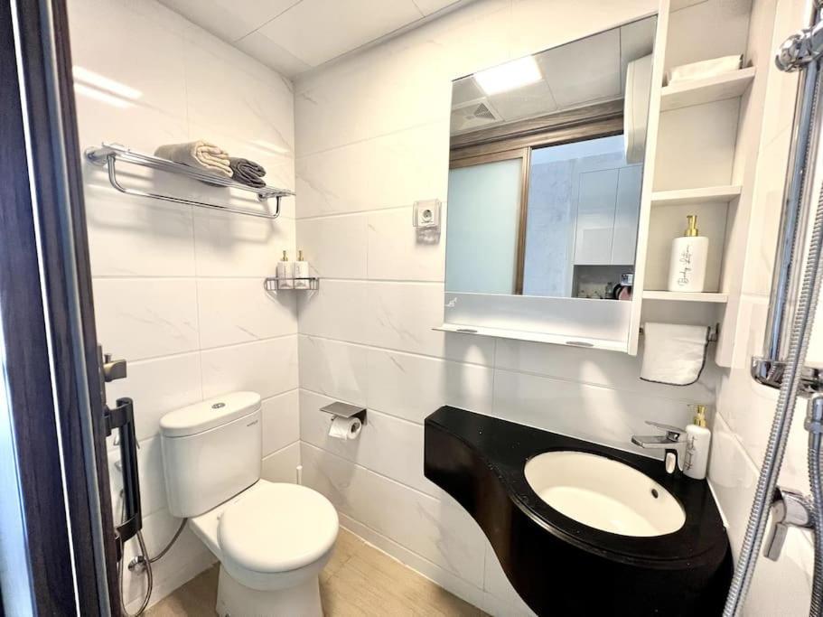 Dayinn, Skyhouse Bsd Lux And Homey Studio, Near Aeon Bsd And Ice Bsd Cilenggang Екстер'єр фото